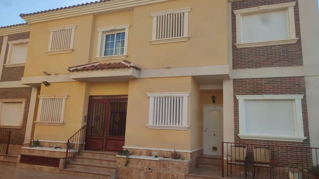 2 quarto Apartamento para venda em Pinoso com piscina garagem - 99 995 € (Ref: 7692239)