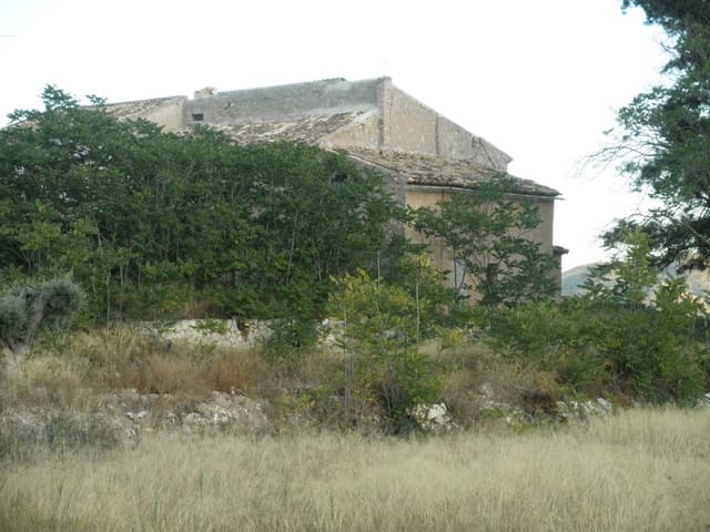 5 bedroom Finca/Country House for sale in La Romana - € 110,000 (Ref: 7697062)