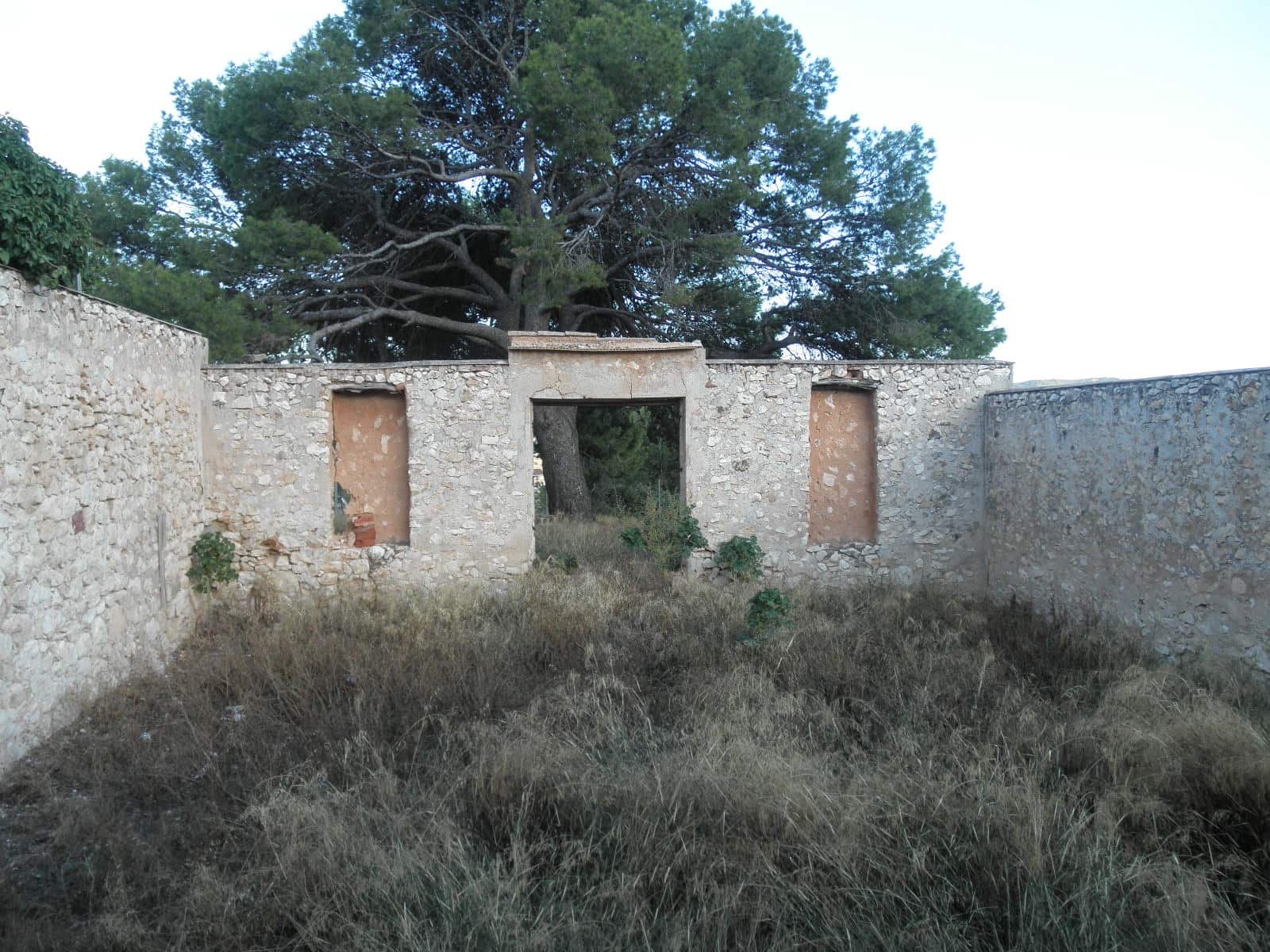 5 soverom Finca/Herregård til salgs i La Romana - € 110 000 (Ref: 7697062)