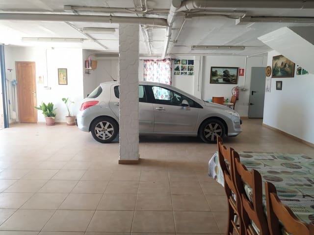 5 sypialnia Finka/Dom wiejski na sprzedaż w Fortuna z garażem - 225 000 € (Ref: 7726703)