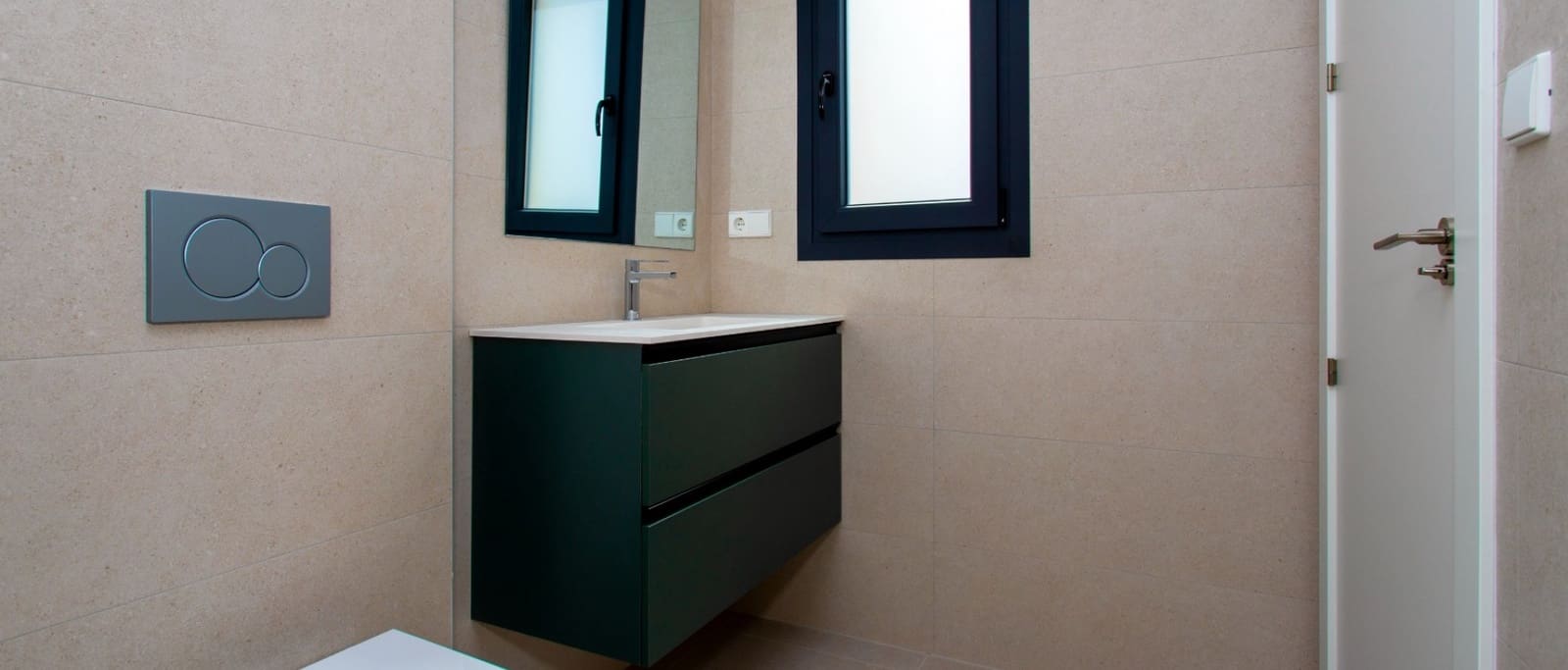 3 soveværelse Rækkehus til salg i Monforte del Cid med swimmingpool garage - € 315.000 (Ref: 8171716)