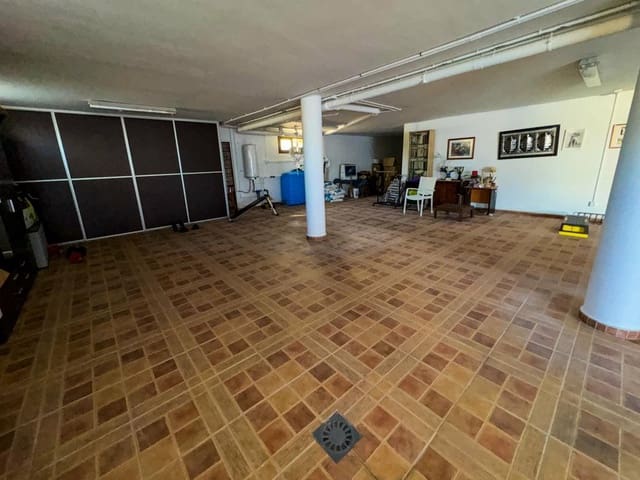 5 slaapkamer Villa te koop in Orihuela met zwembad garage - € 850.000 (Ref: 8230064)