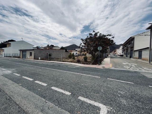 3 slaapkamer Villa te koop in La Romana met zwembad garage - € 270.000 (Ref: 8234198)