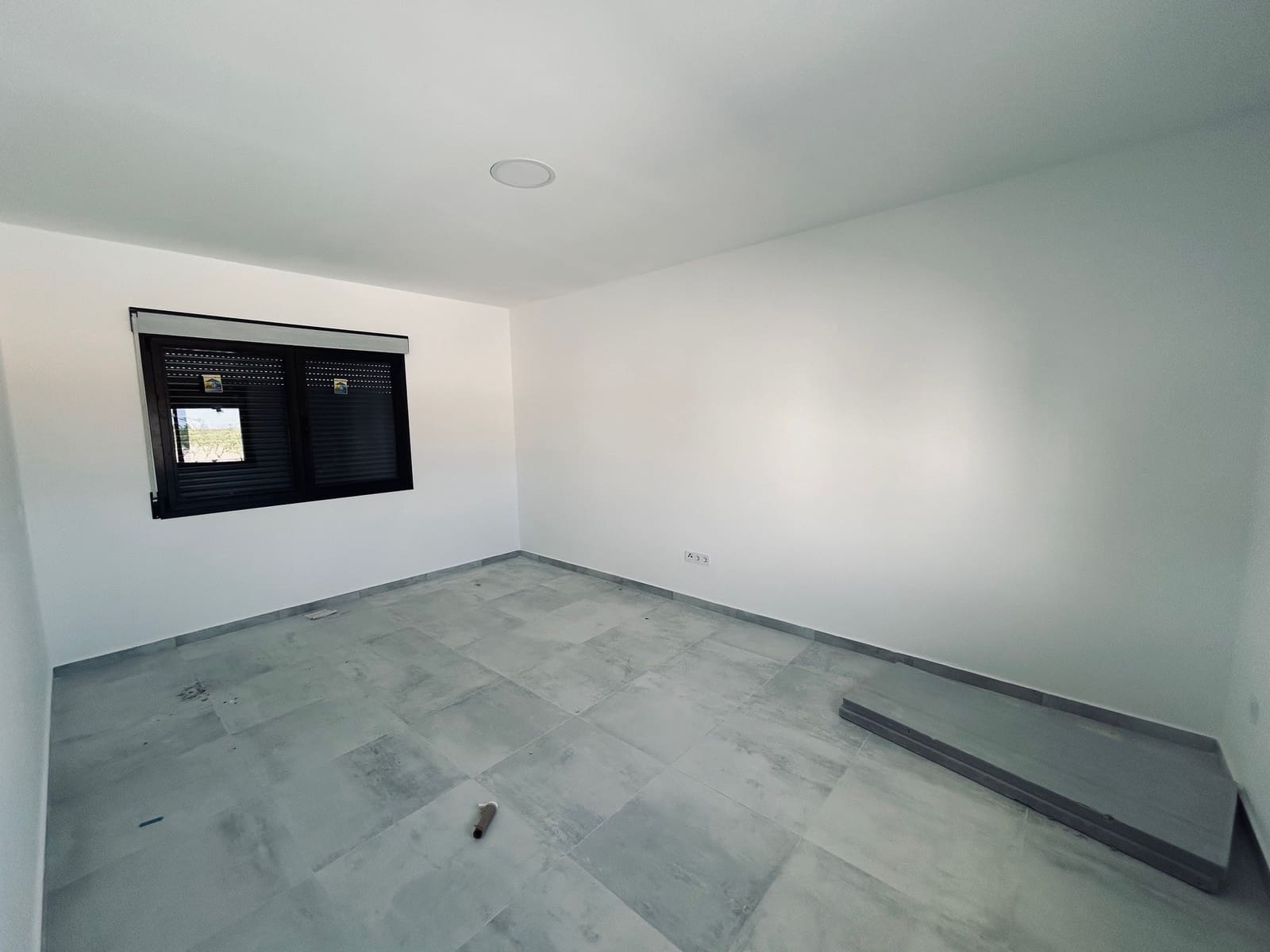 3 bedroom Villa for sale in Pinoso with pool garage - € 320,000 (Ref: 8306621)