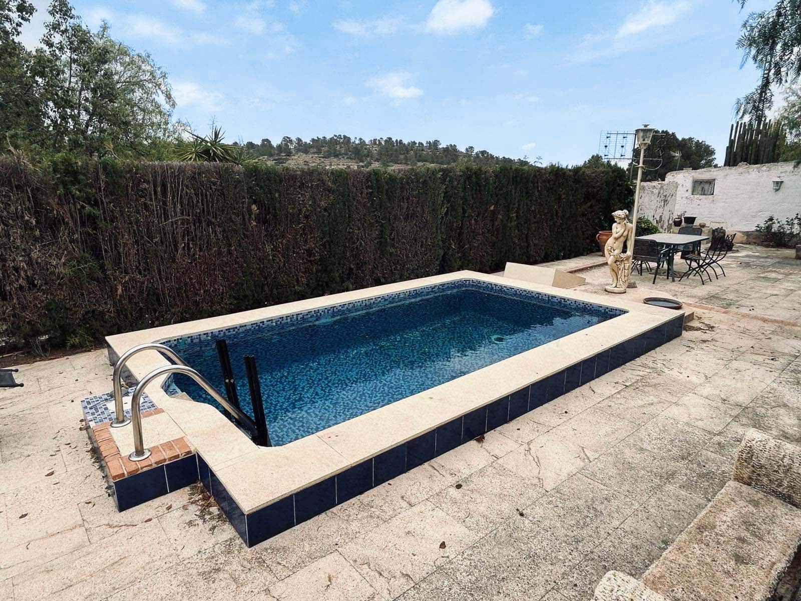 4 soverom Finca/Herregård til salgs i La Romana med svømmebasseng garasje - € 199 000 (Ref: 8335649)