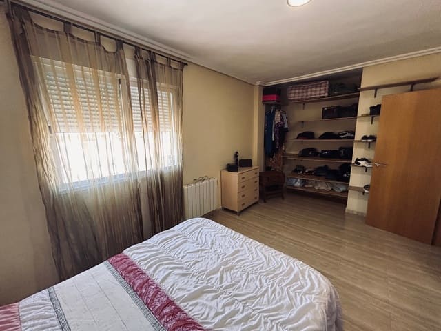 5 soveværelse Villa til salg i Abanilla med garage - € 188.000 (Ref: 8387562)