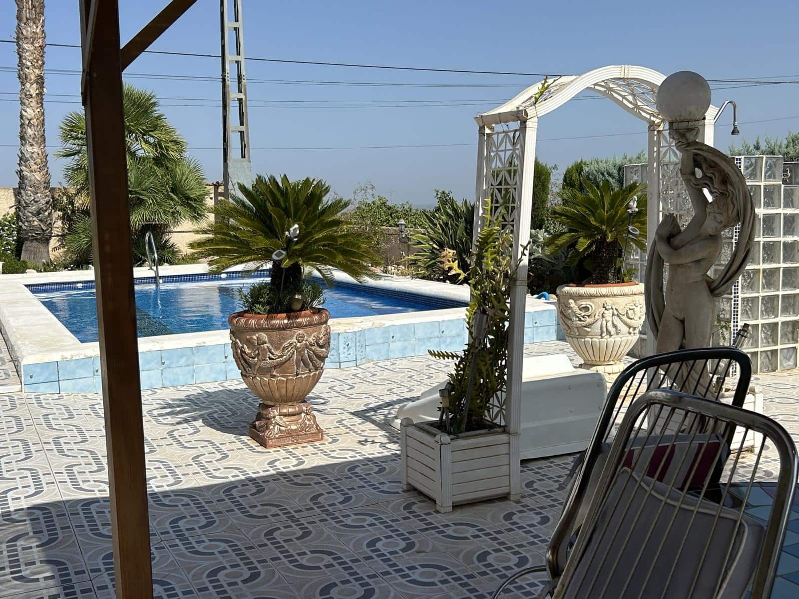 5 soveværelse Finca/Landehus til salg i Albatera med swimmingpool garage - € 420.000 (Ref: 8433203)