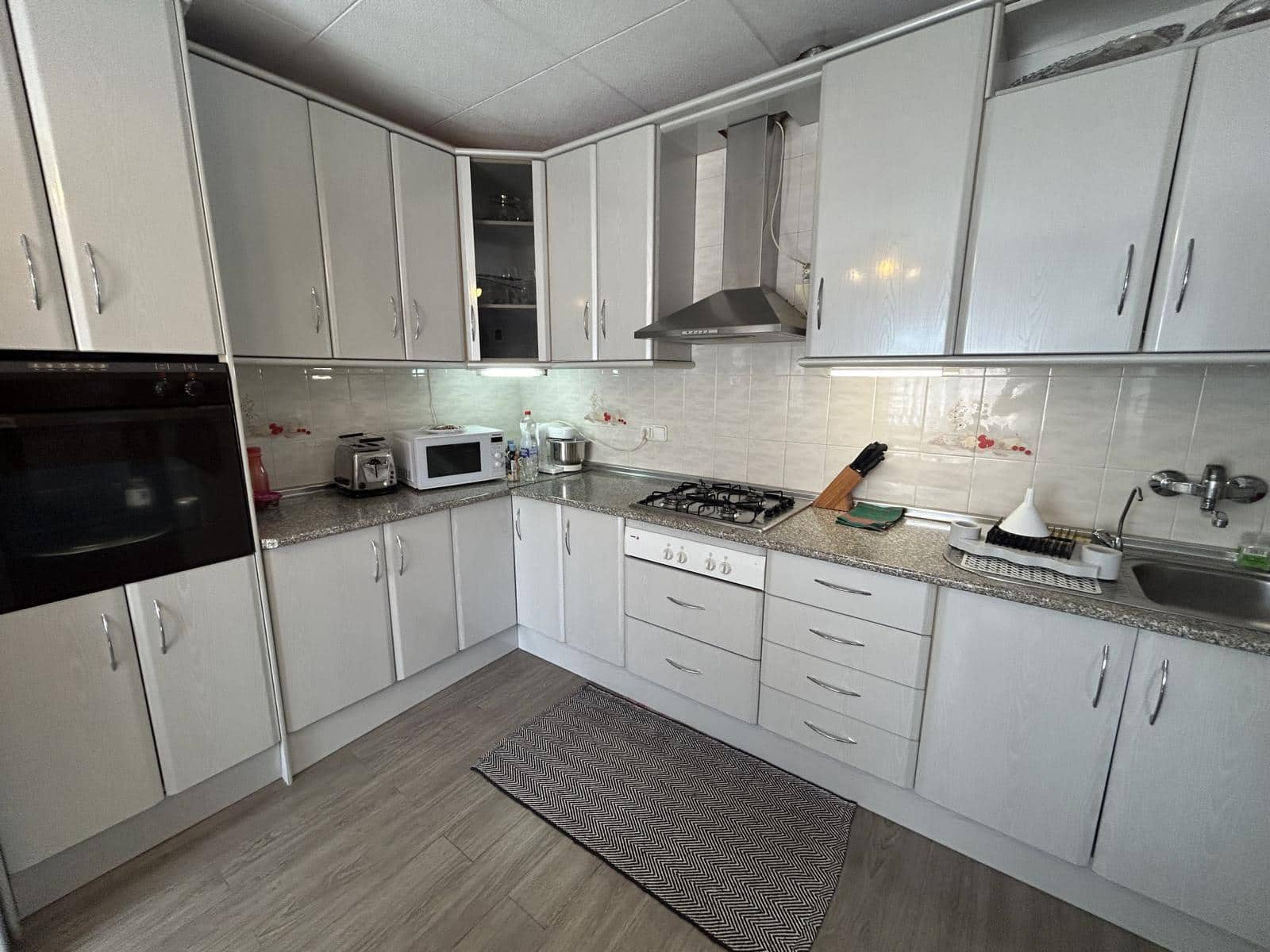 5 soveværelse Finca/Landehus til salg i Albatera med swimmingpool garage - € 420.000 (Ref: 8433203)