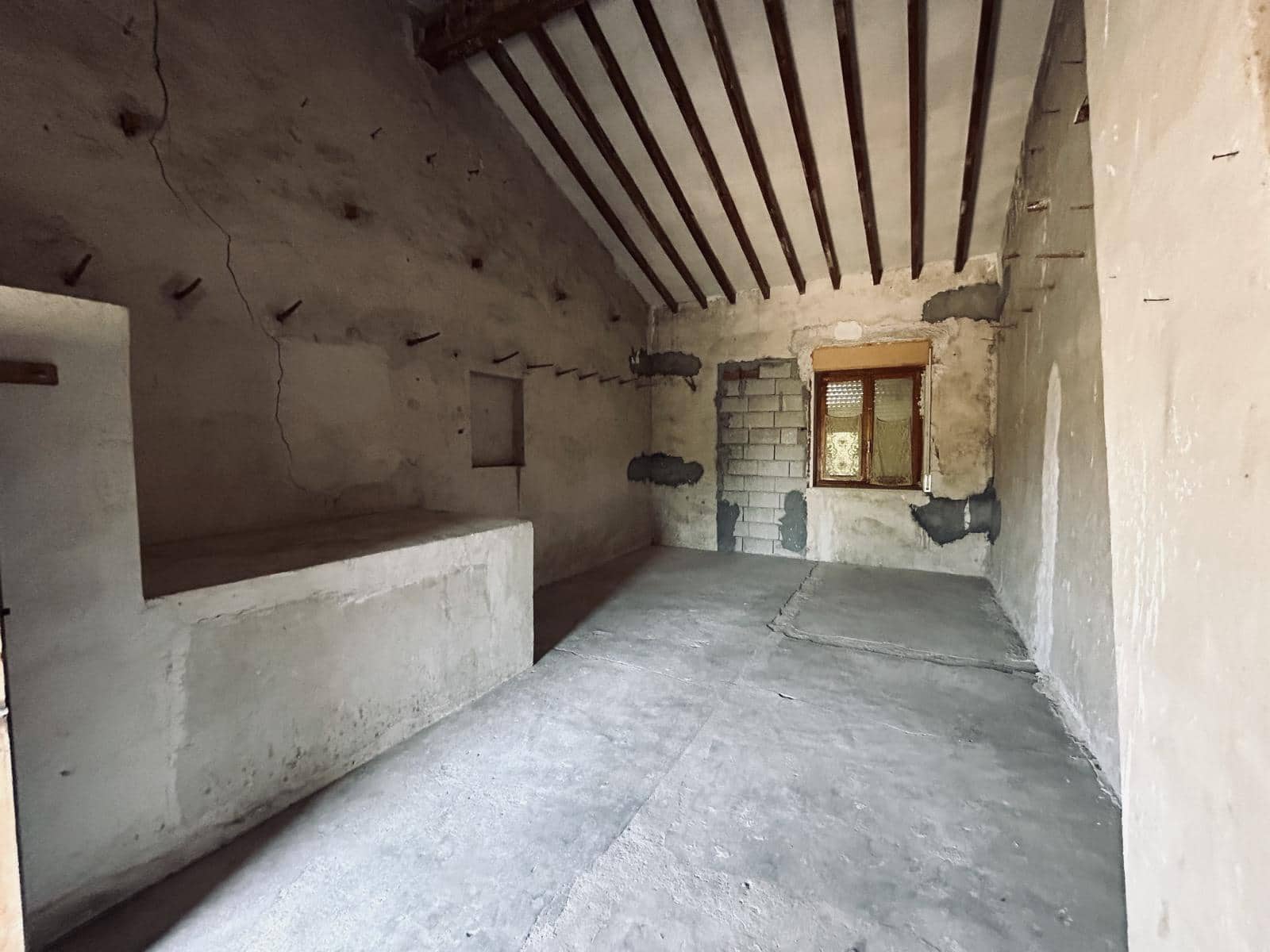 5 soveværelse Rækkehus til salg i L'Alguena / Alguenya med garage - € 149.950 (Ref: 8465906)