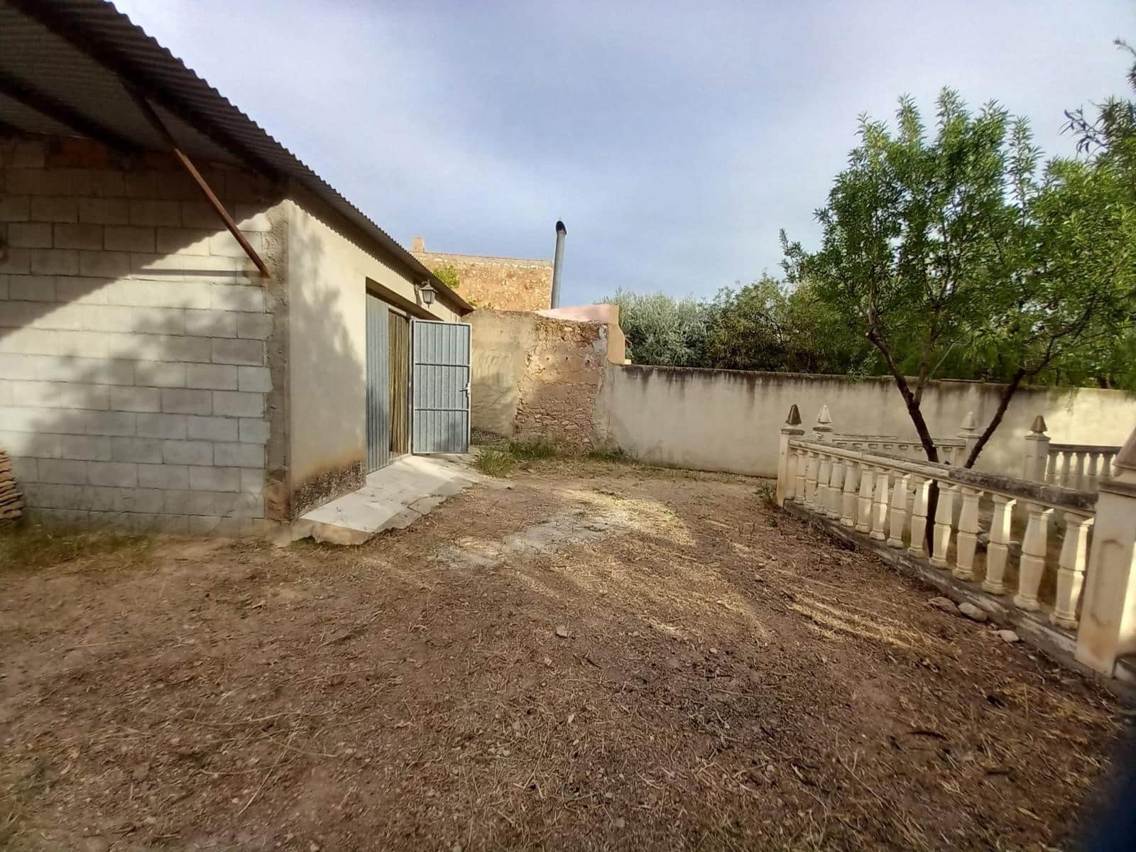 5 soveværelse Rækkehus til salg i L'Alguena / Alguenya med garage - € 149.950 (Ref: 8465906)