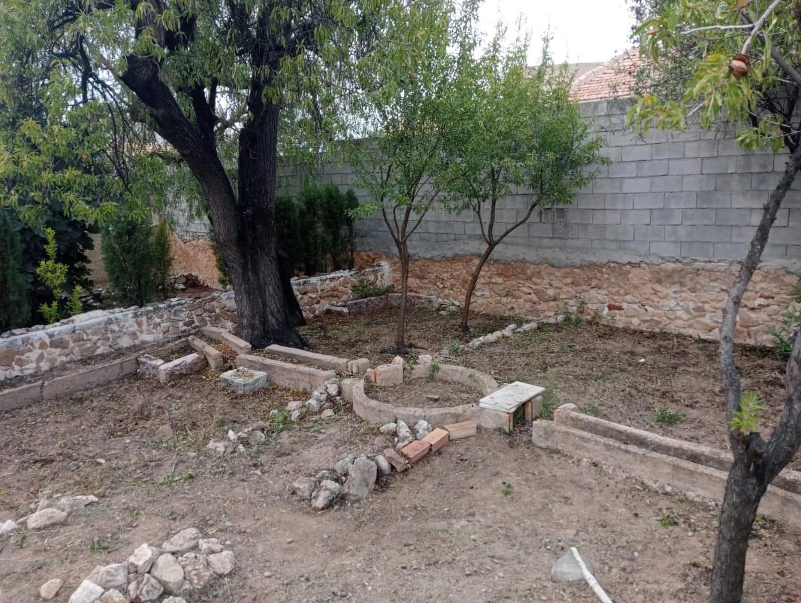 5 soveværelse Rækkehus til salg i L'Alguena / Alguenya med garage - € 149.950 (Ref: 8465906)