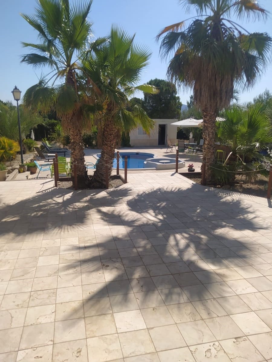 5 slaapkamer Villa te koop in Monovar / Monover met zwembad garage - € 375.000 (Ref: 8550271)