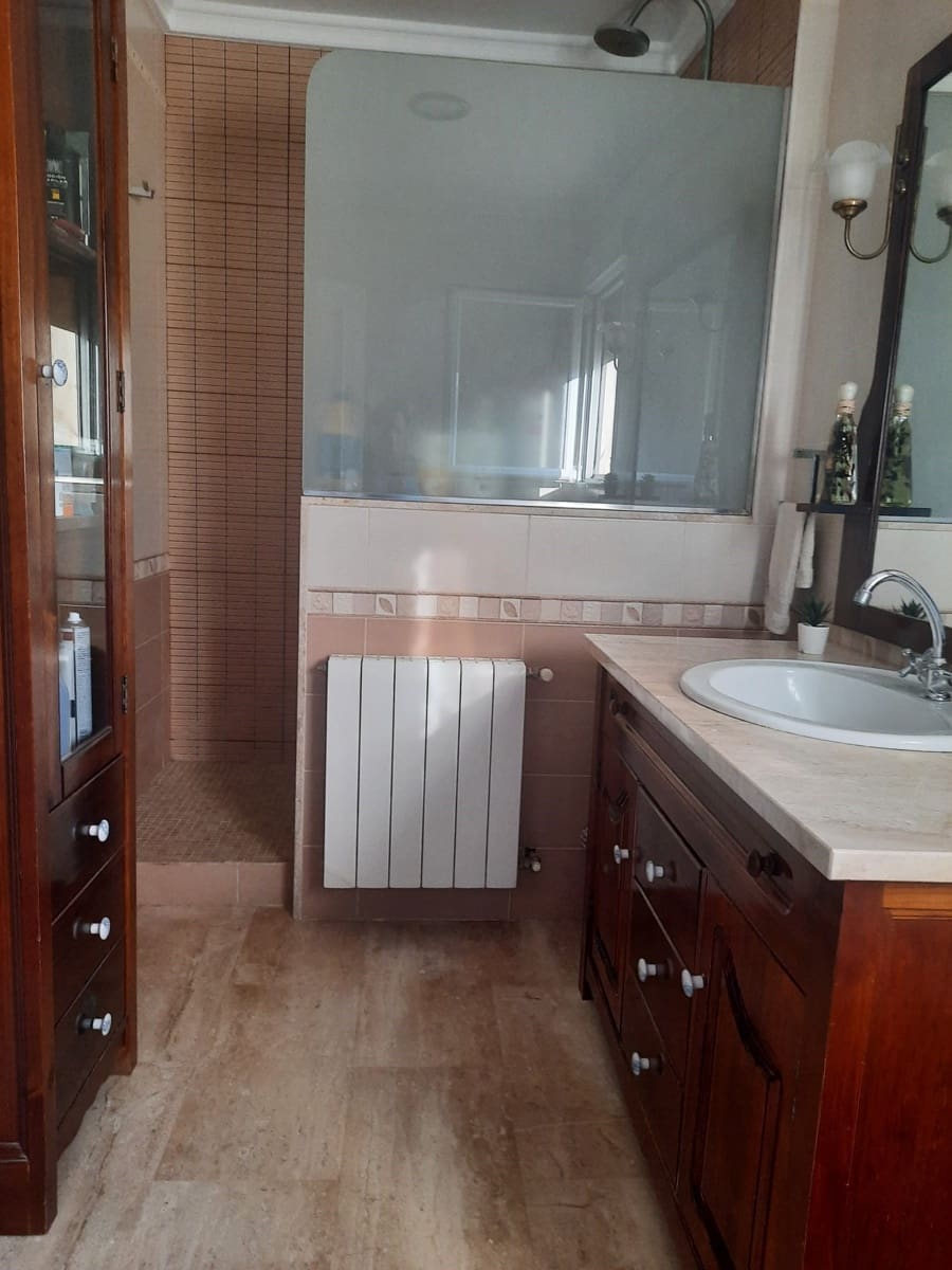 5 slaapkamer Villa te koop in Monovar / Monover met zwembad garage - € 375.000 (Ref: 8550271)