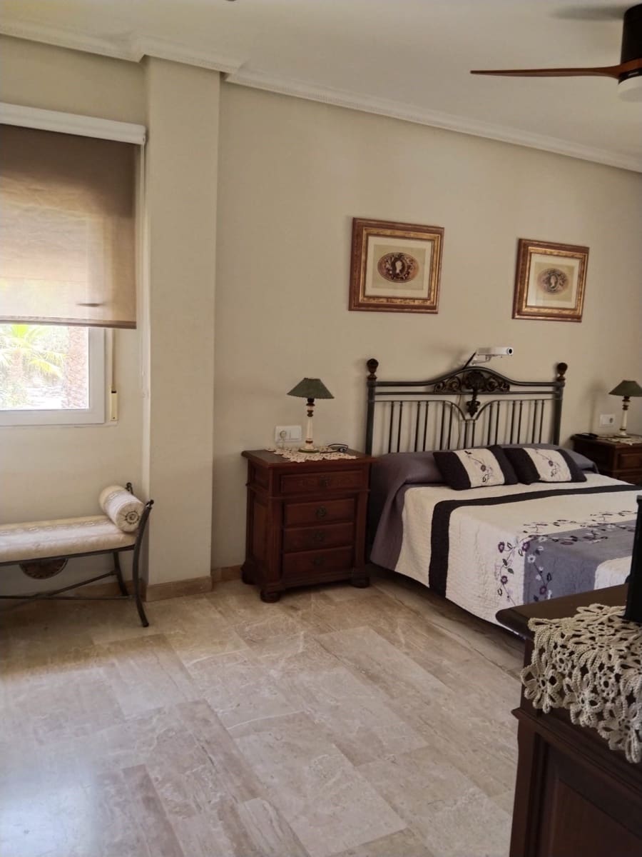 5 slaapkamer Villa te koop in Monovar / Monover met zwembad garage - € 375.000 (Ref: 8550271)