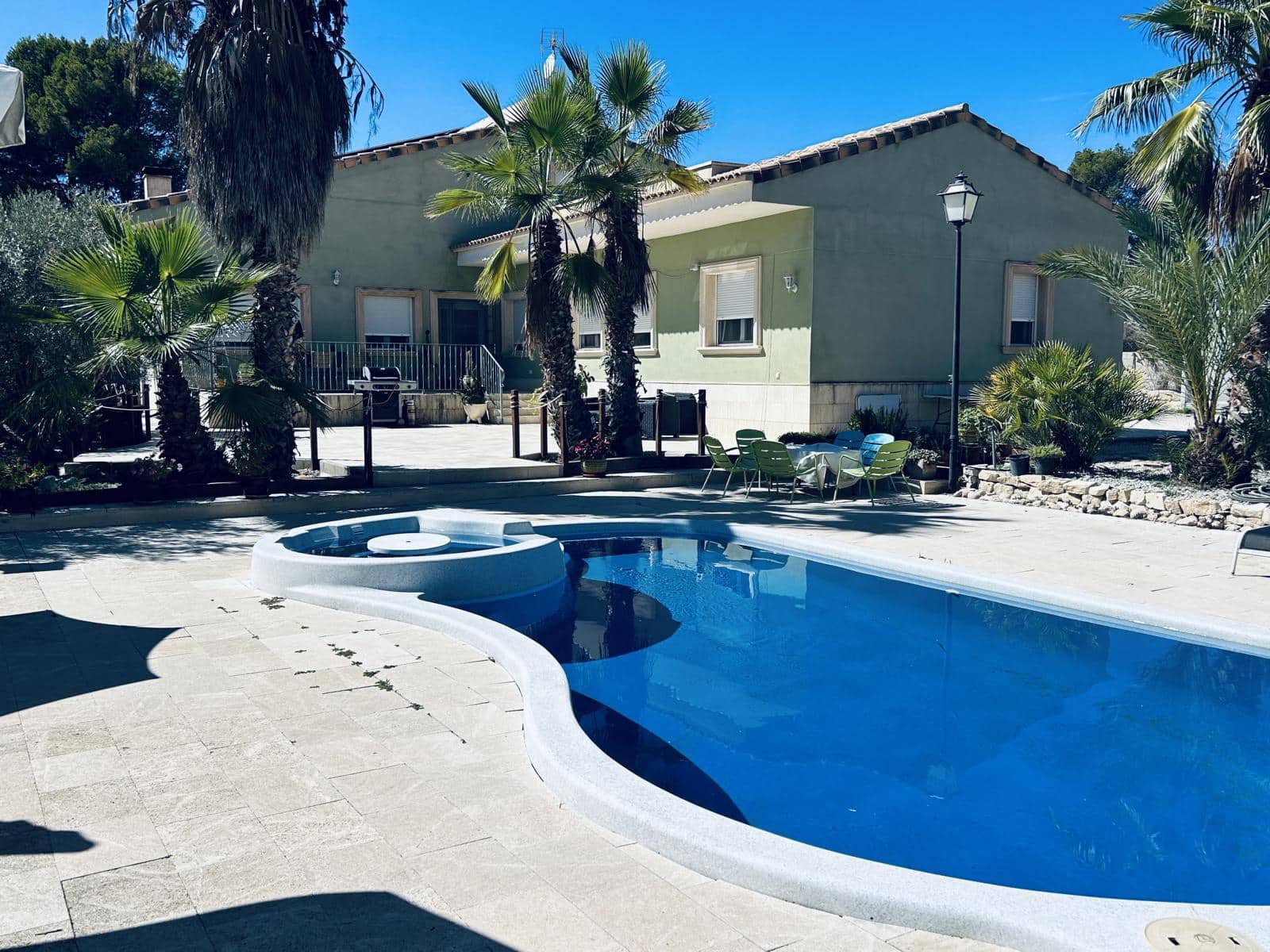 5 slaapkamer Villa te koop in Monovar / Monover met zwembad garage - € 375.000 (Ref: 8550271)