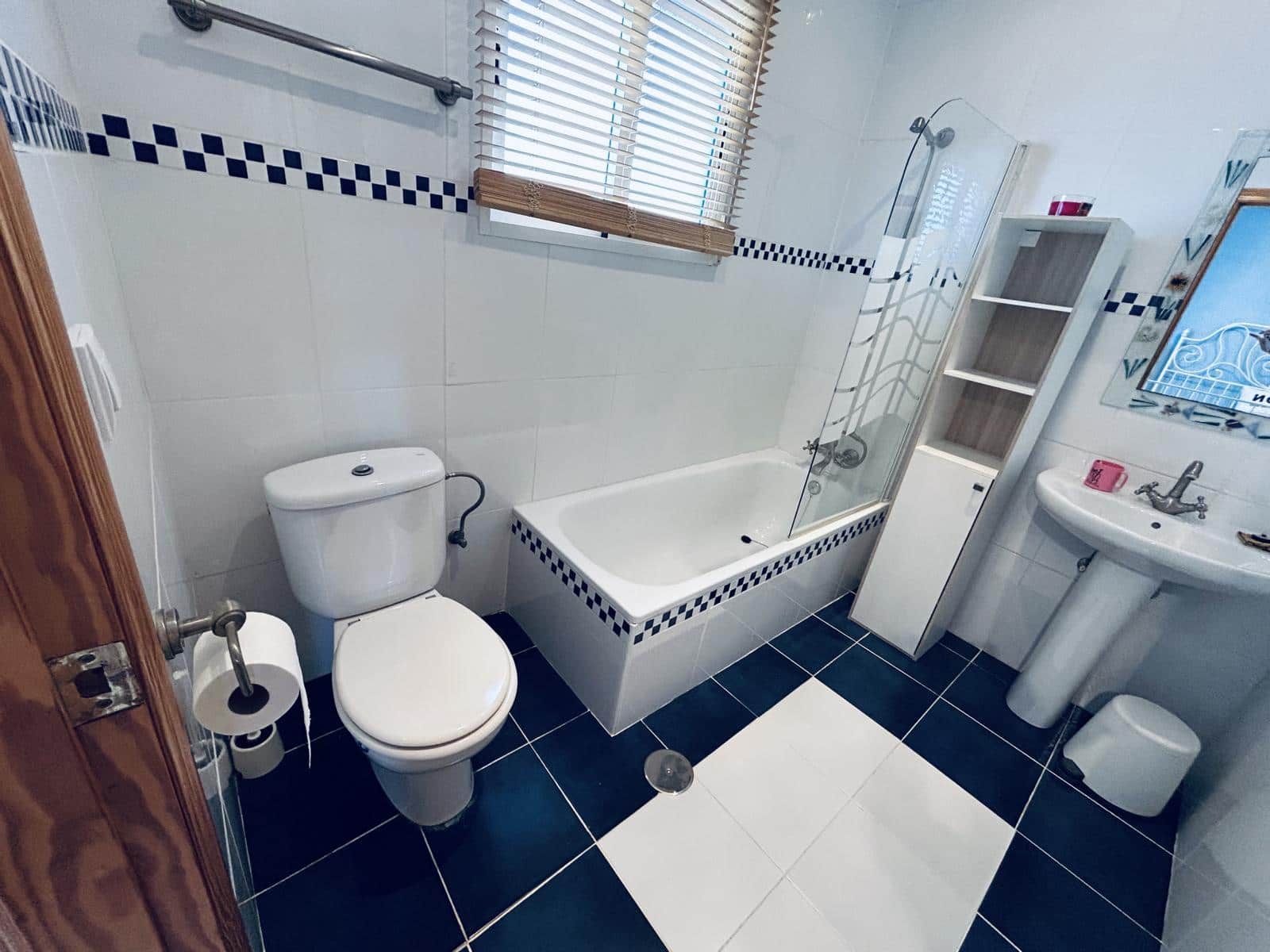 3 sypialnia Finka/Dom wiejski na sprzedaż w Fortuna z basenem garażem - 230 000 € (Ref: 8562457)