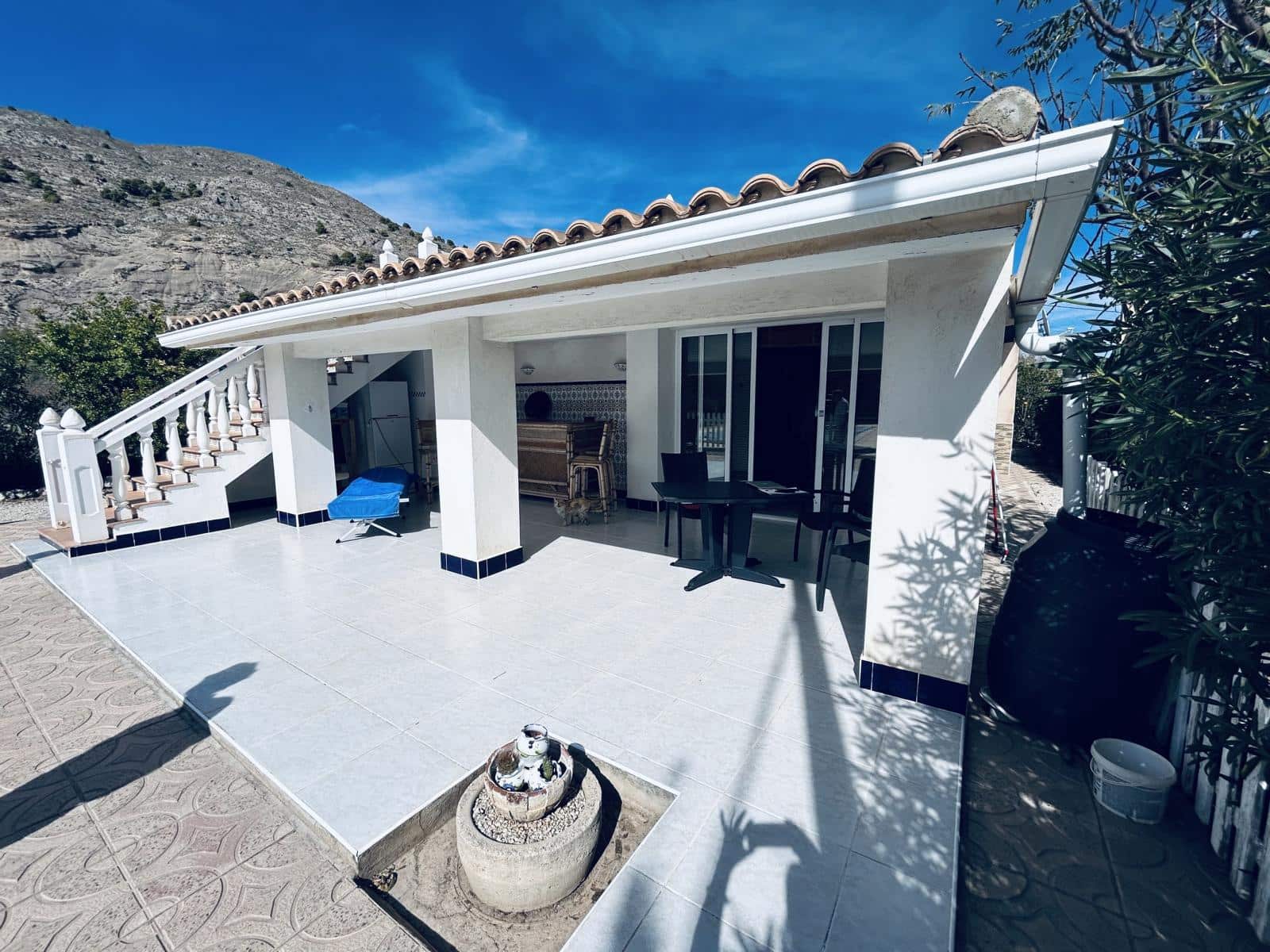 3 sypialnia Finka/Dom wiejski na sprzedaż w Fortuna z basenem garażem - 230 000 € (Ref: 8562457)