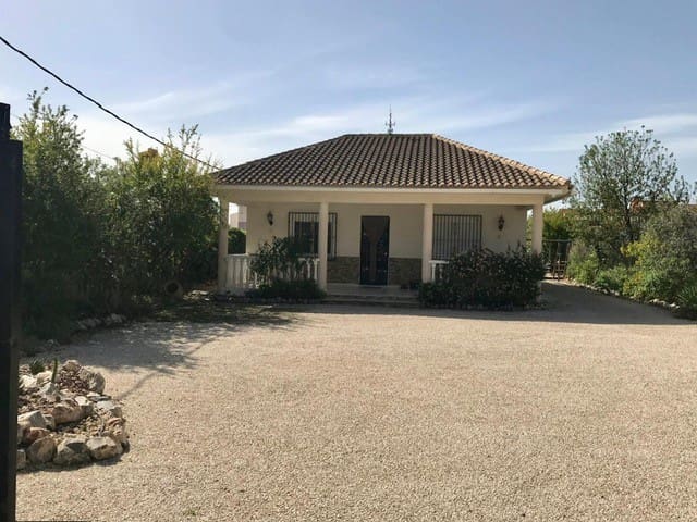 3 sypialnia Finka/Dom wiejski na sprzedaż w Fortuna z basenem garażem - 230 000 € (Ref: 8562457)