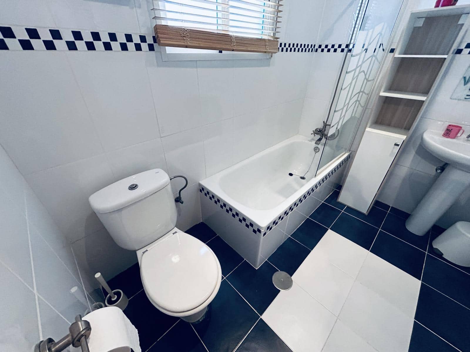 3 sypialnia Finka/Dom wiejski na sprzedaż w Fortuna z basenem garażem - 230 000 € (Ref: 8562457)