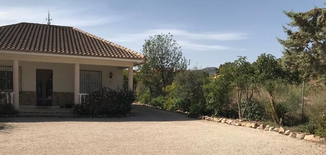 3 sypialnia Finka/Dom wiejski na sprzedaż w Fortuna z basenem garażem - 230 000 € (Ref: 8562457)