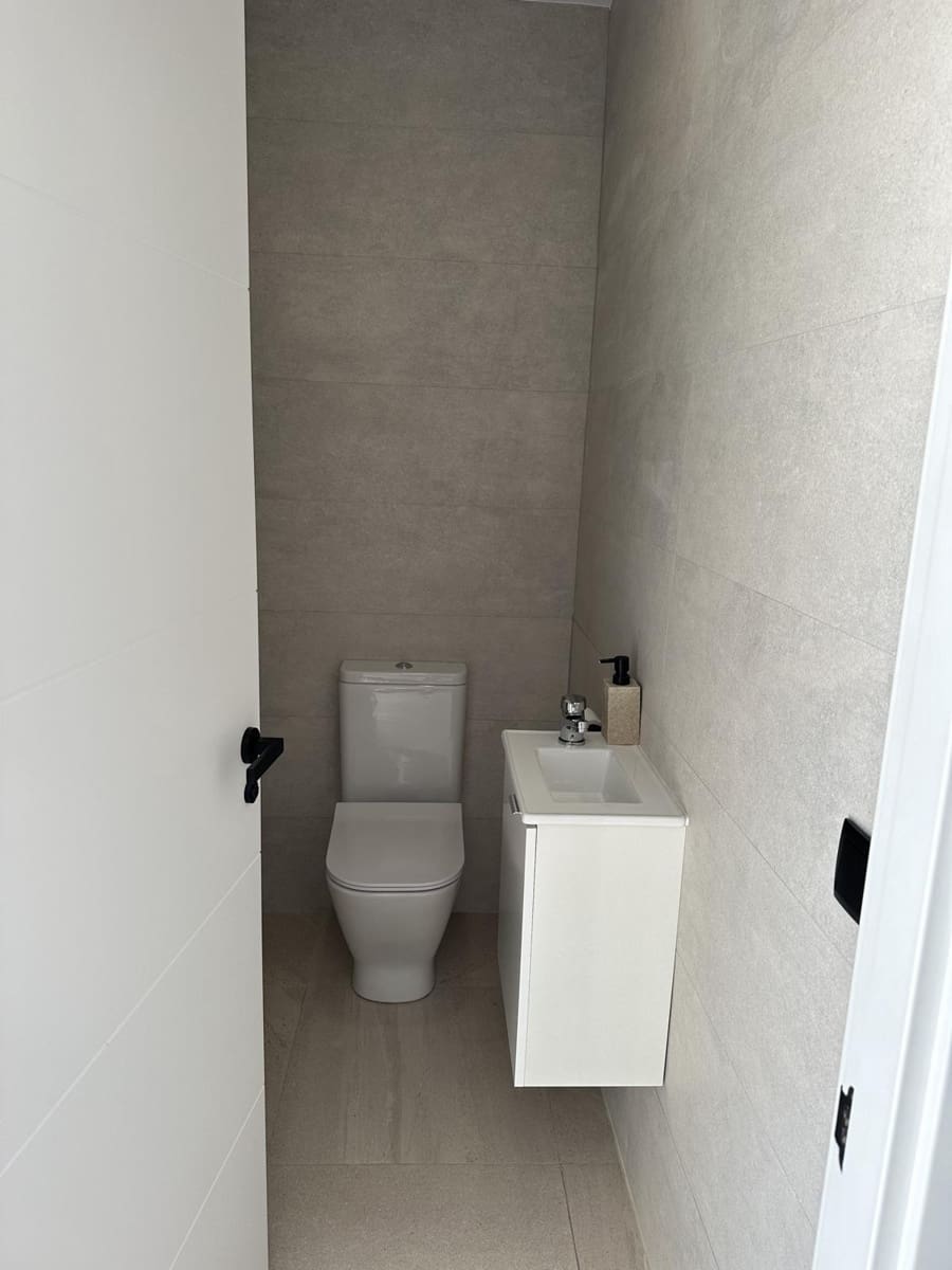 3 bedroom Villa for sale in Pinoso with pool garage - € 365,000 (Ref: 8583524)