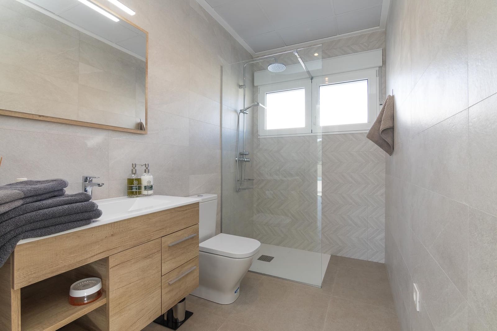 3 chambre Villa/Maison à vendre à Pinoso avec piscine garage - 260 000 € (Ref: 8844061)