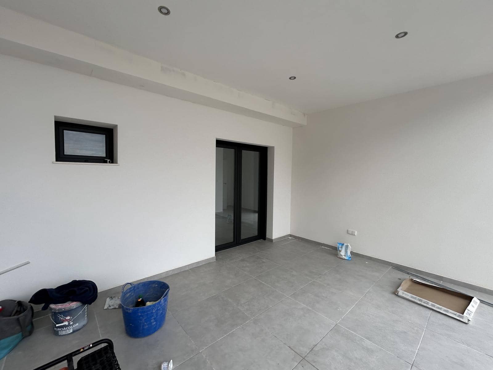 3 soveværelse Villa til salg i El Canton med swimmingpool garage - € 340.000 (Ref: 8951211)