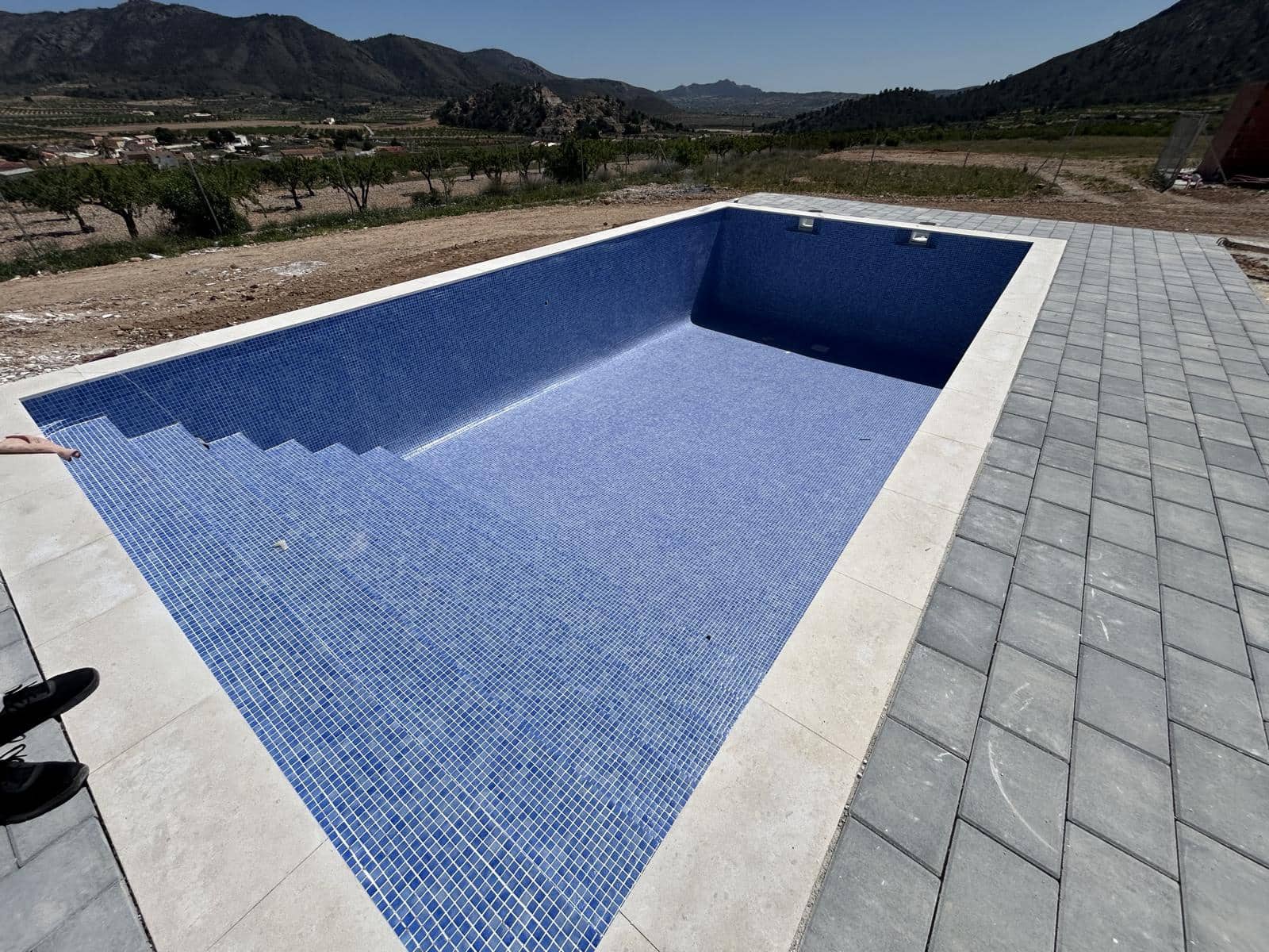 3 soveværelse Villa til salg i El Canton med swimmingpool garage - € 340.000 (Ref: 8951211)