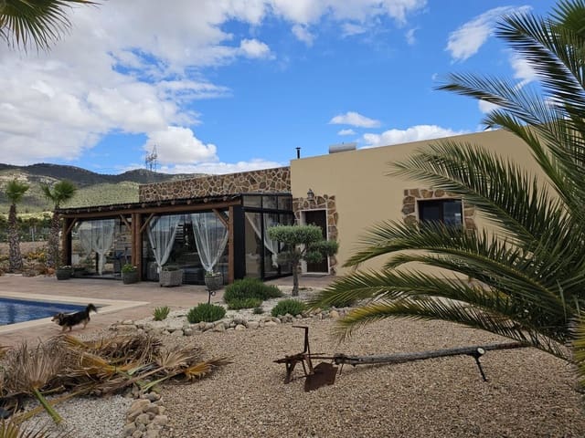 4 slaapkamer Finca/Landhuis te koop in Salinas met zwembad garage - € 495.000 (Ref: 8977550)