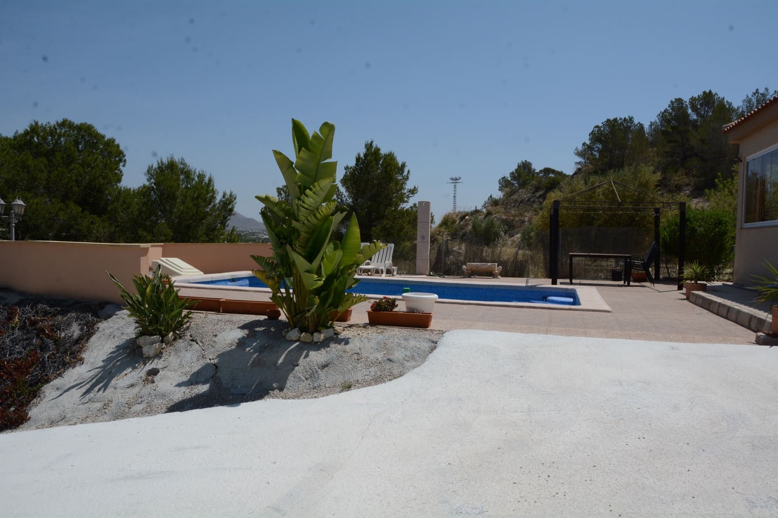 3 sypialnia Willa na sprzedaż w Macisvenda z basenem garażem - 295 000 € (Ref: 9041421)