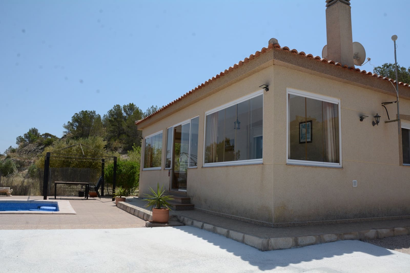 3 sypialnia Willa na sprzedaż w Macisvenda z basenem garażem - 295 000 € (Ref: 9041421)