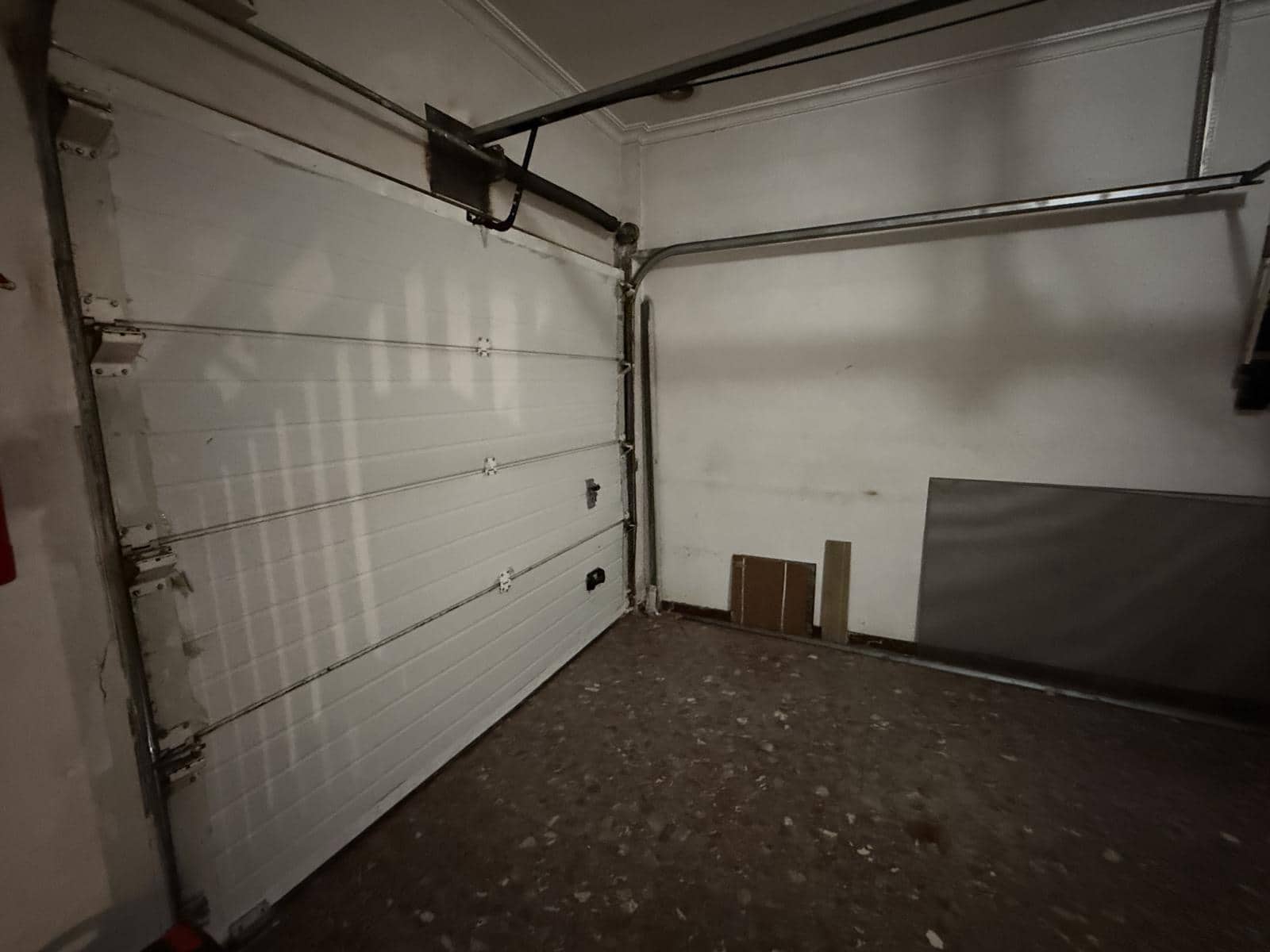 4 soveværelse Villa til salg i Elda med garage - € 385.000 (Ref: 9076707)