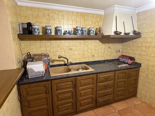 4 sovrum Villa till salu i Elda med garage - 385 000 € (Ref: 9076707)