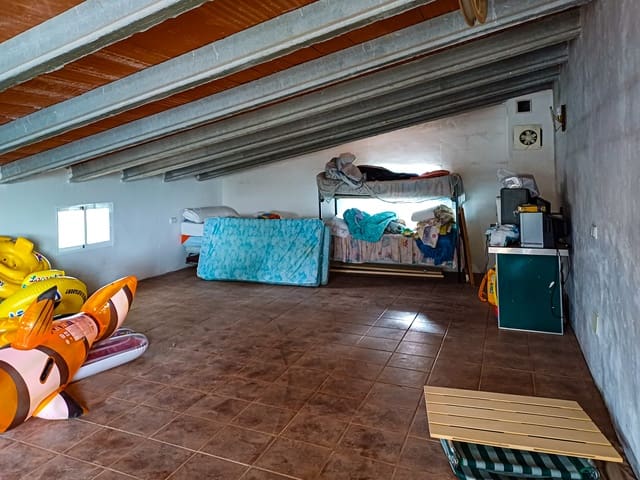 4 soveværelse Finca/Landehus til salg i Fortuna med swimmingpool garage - € 199.999 (Ref: 9103714)
