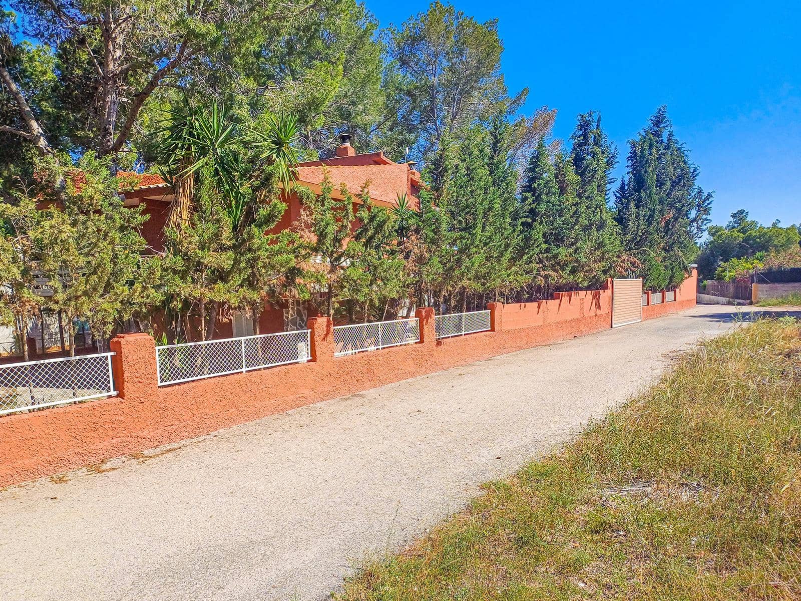 7 Zimmer Villa zu verkaufen in Fortuna mit Garage - 185.000 € (Ref: 9111318)