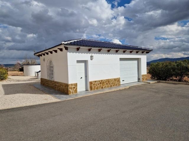 4 slaapkamer Villa te koop in Pinoso met zwembad garage - € 475.000 (Ref: 9131117)