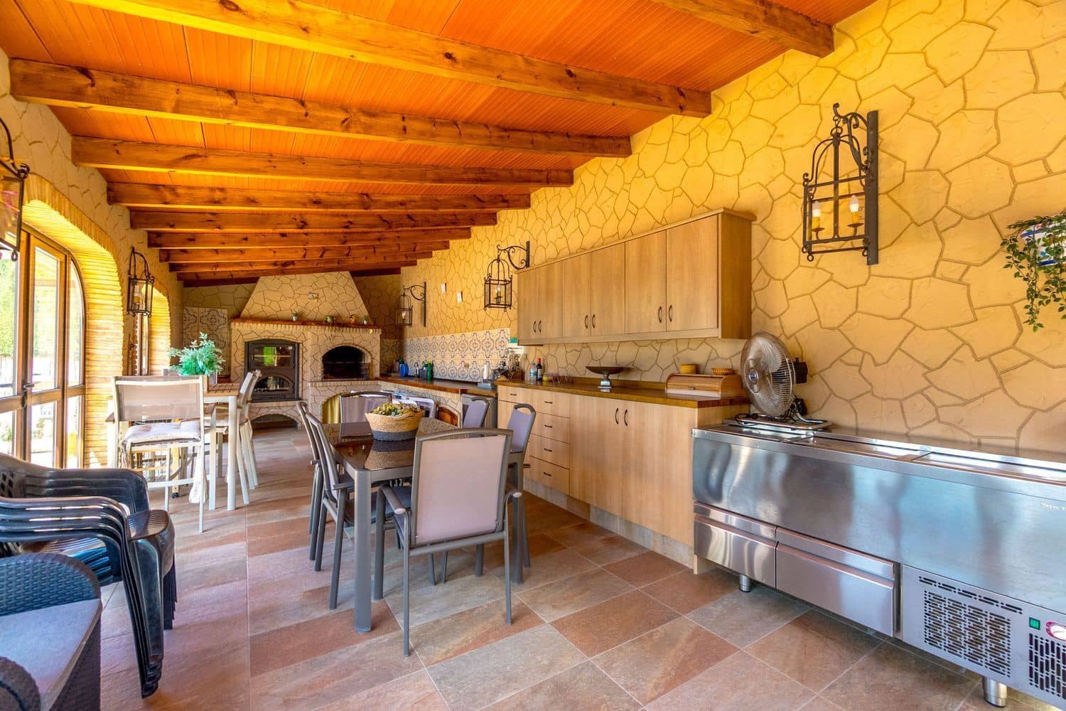 4 bedroom Villa for sale in Rafal with pool garage - € 697,998 (Ref: 9150612)