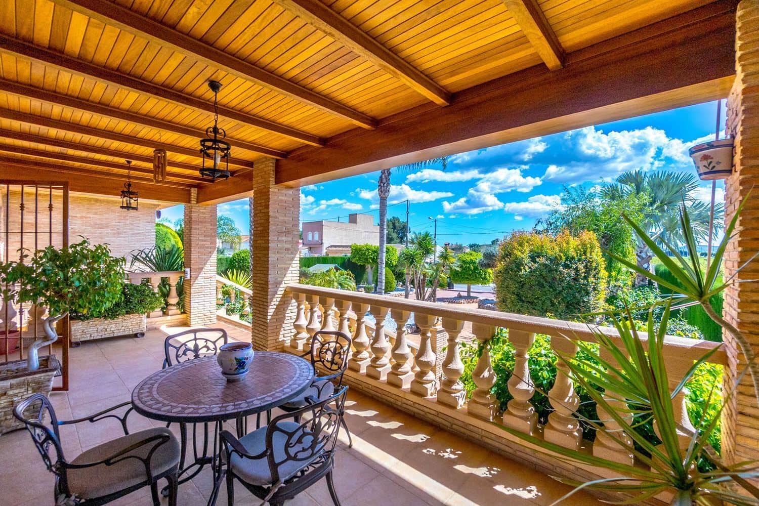 4 bedroom Villa for sale in Rafal with pool garage - € 697,998 (Ref: 9150612)