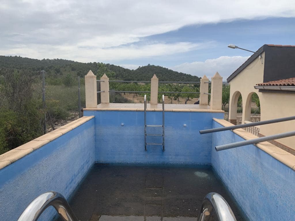 4 soveværelse Finca/Landehus til salg i Chinorlet / Xinorlet med swimmingpool - € 179.900 (Ref: 9161749)