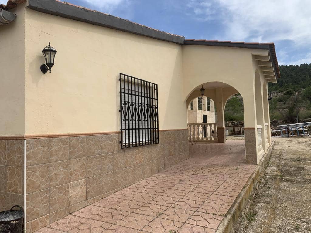 4 soveværelse Finca/Landehus til salg i Chinorlet / Xinorlet med swimmingpool - € 179.900 (Ref: 9161749)