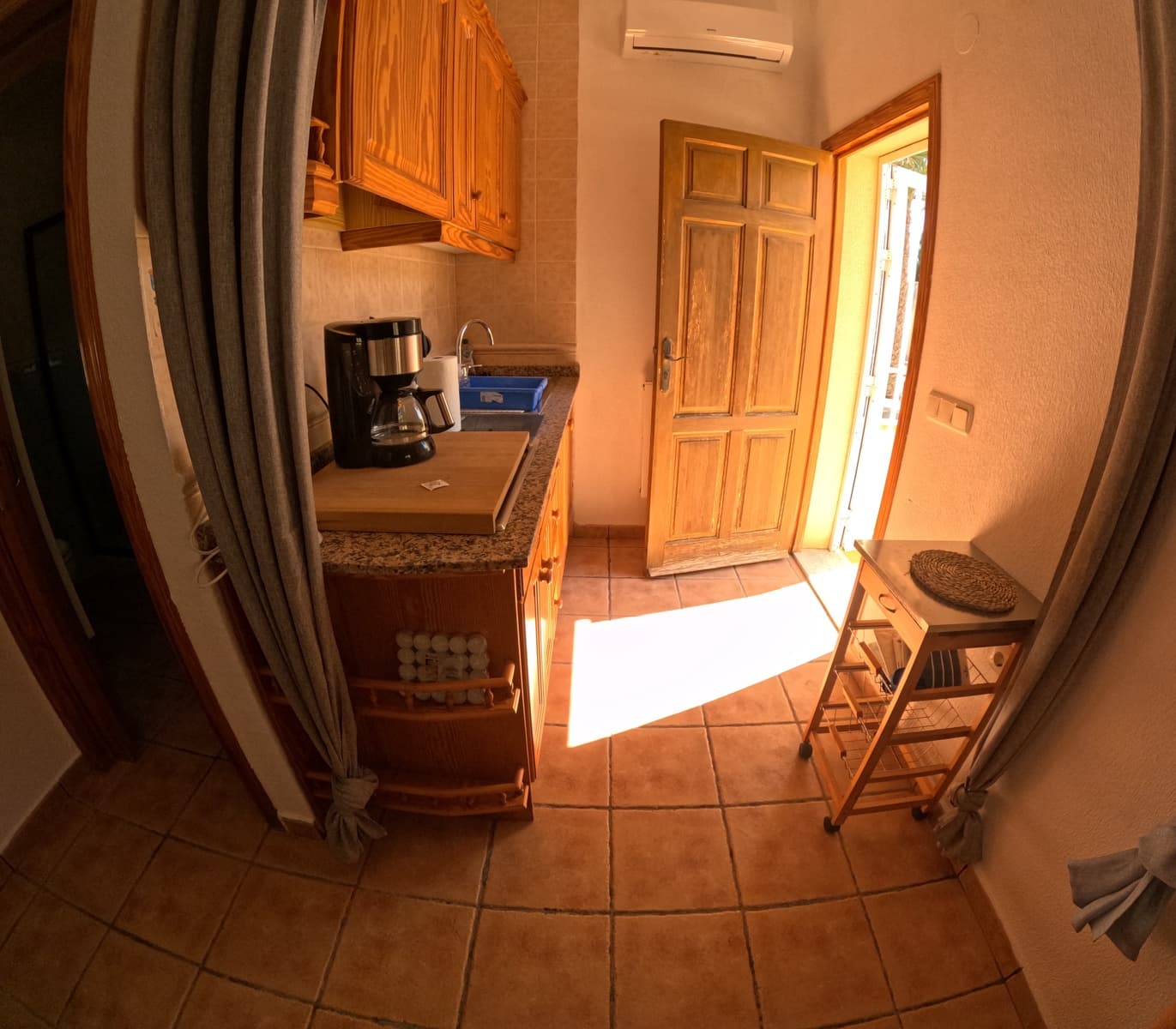 6 soveværelse Finca/Landehus til salg i Daya Vieja med swimmingpool garage - € 1.100.000 (Ref: 9201092)