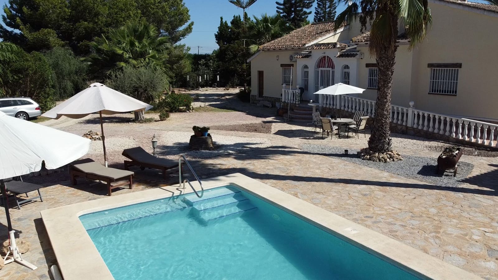 6 soveværelse Finca/Landehus til salg i Daya Vieja med swimmingpool garage - € 1.100.000 (Ref: 9201092)