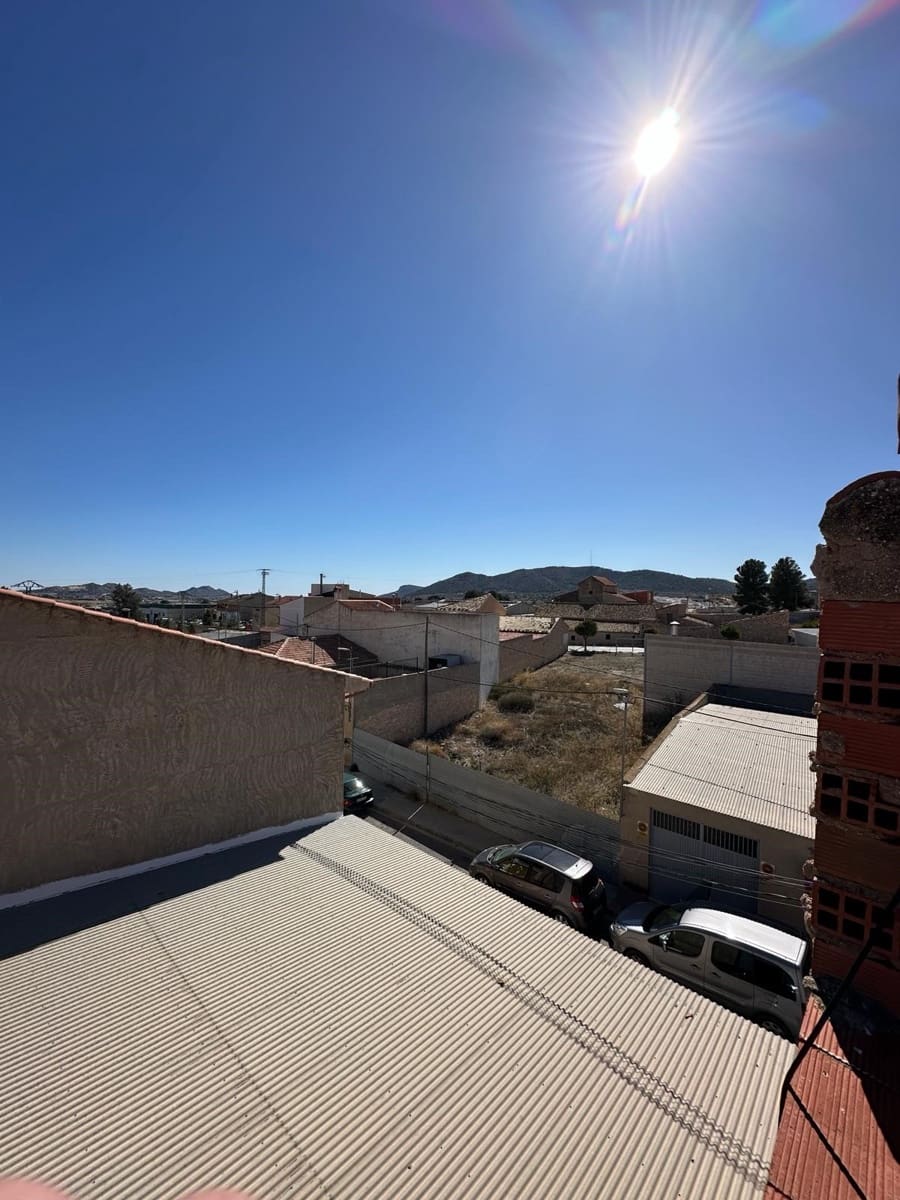 2 soveværelse Byhus til salg i La Romana med garage - € 90.000 (Ref: 9237777)