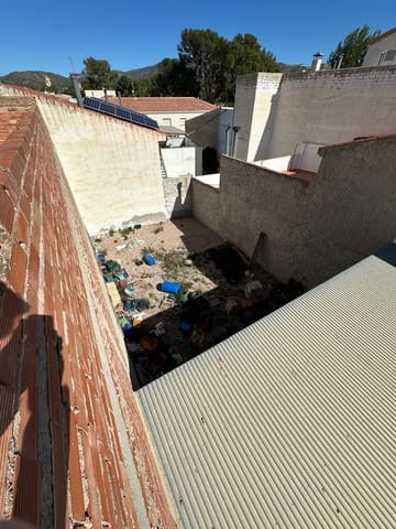 2 soveværelse Byhus til salg i La Romana med garage - € 90.000 (Ref: 9237777)