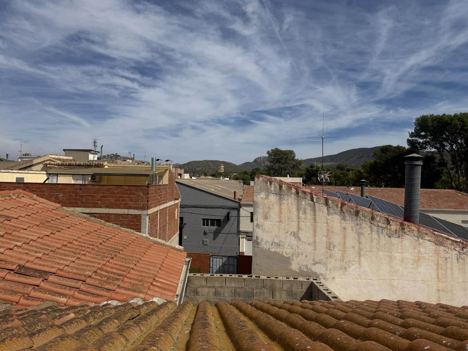 2 soveværelse Byhus til salg i La Romana med garage - € 90.000 (Ref: 9237777)