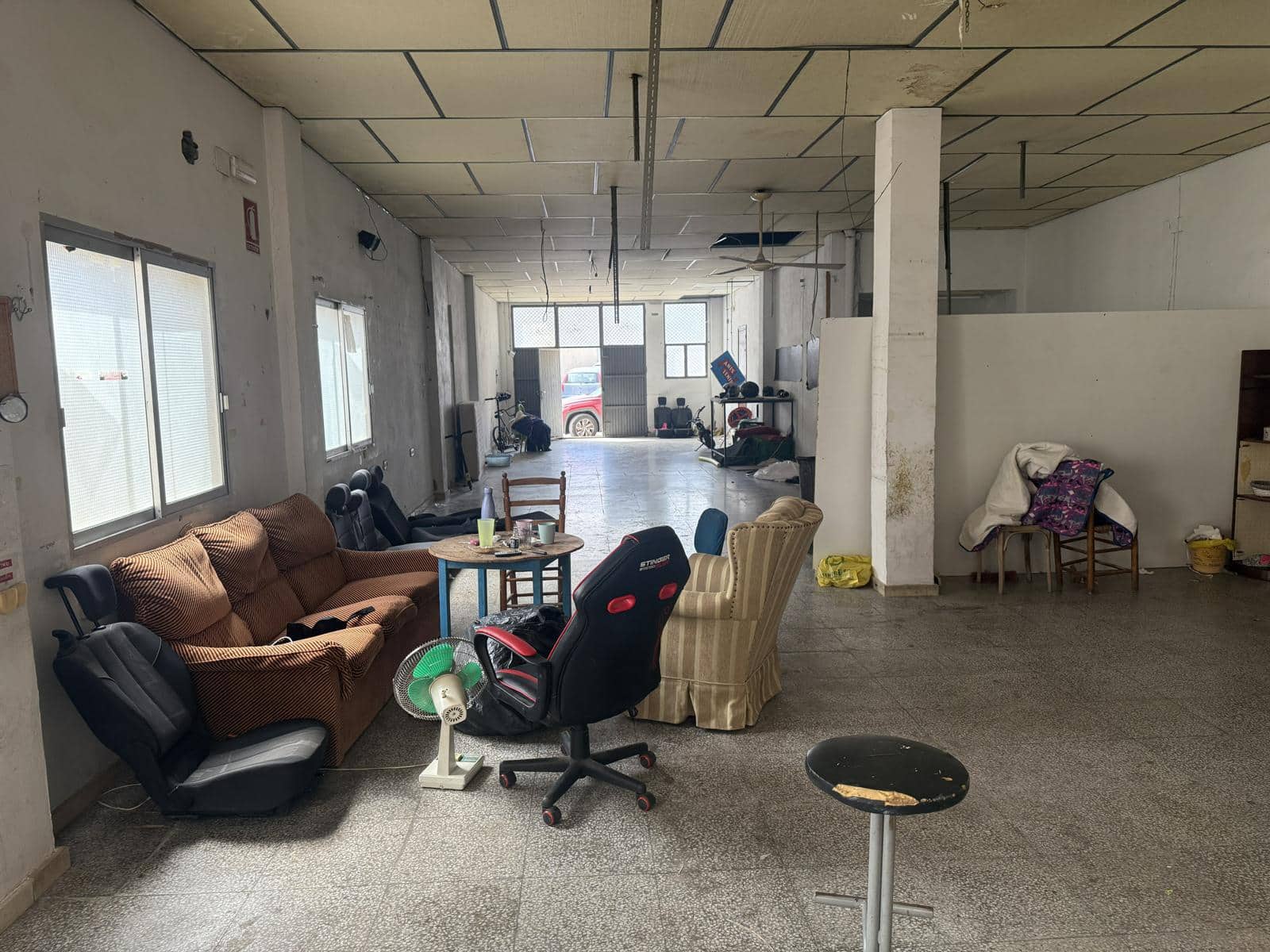 2 soveværelse Byhus til salg i La Romana med garage - € 90.000 (Ref: 9237777)