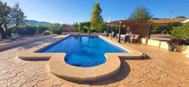 3 bedroom Finca/Country House for sale in La Romana with pool garage - € 329,999 (Ref: 9265089)