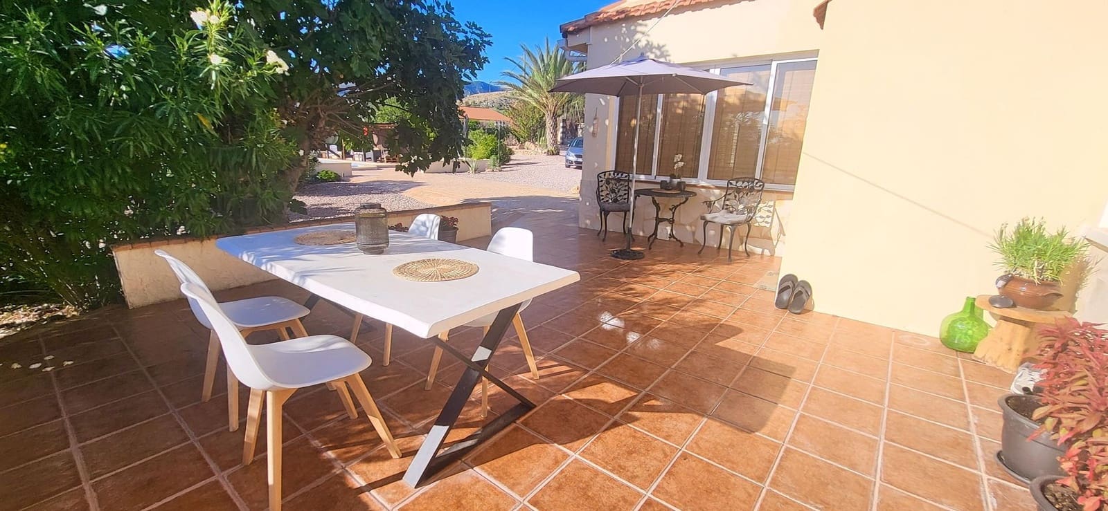 3 soveværelse Finca/Landehus til salg i La Romana med swimmingpool garage - € 329.999 (Ref: 9265089)