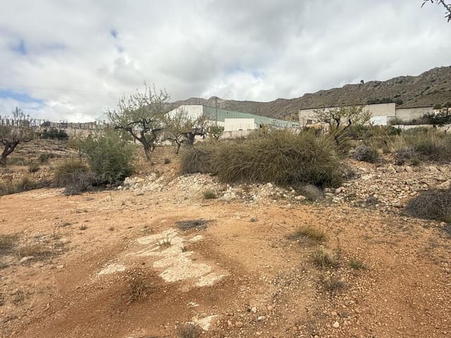 Rakentamaton maa myytävänä paikassa La Romana - 12 000 € (Ref: 9288512)