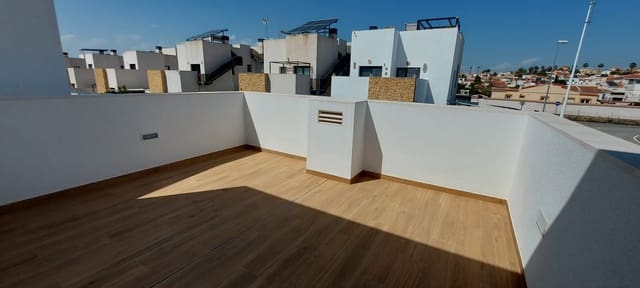 4 quarto Moradia para venda em Ciudad Quesada, Rojales com piscina - 549 000 € (Ref: 9343526)